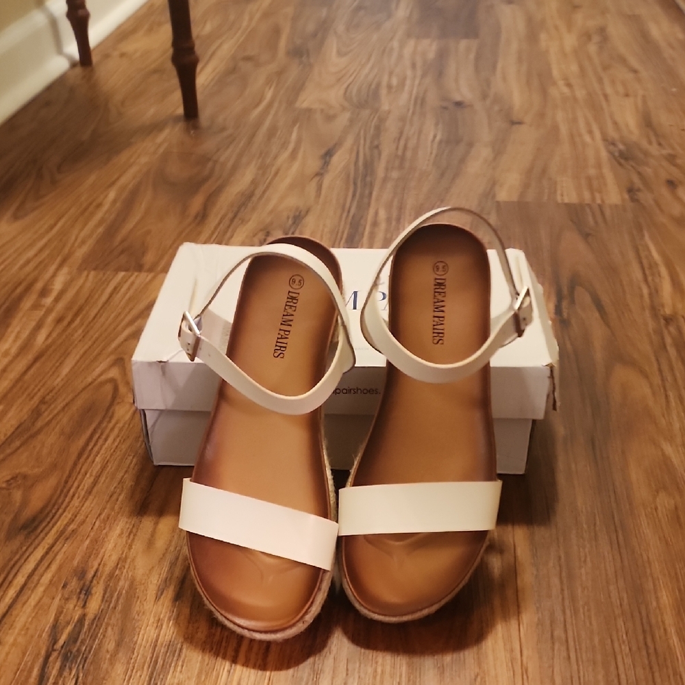 Dream Pairs Cream Ankle-Strap Flat Sandals